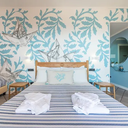 Elicriso كارلوفورتي